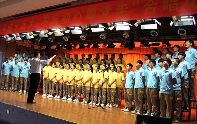 調整大小 4、二等獎：16綜合技師班代表隊.jpg