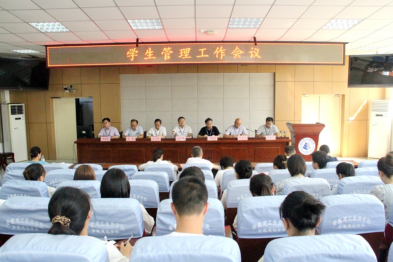 IMG_1868裁過(guò)圖.JPG IMG_1868裁過(guò)圖.JPG