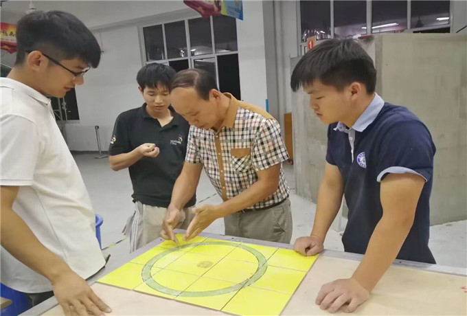 8ef9ebae52a5aed8.jpg 8ef9ebae52a5aed8.jpg