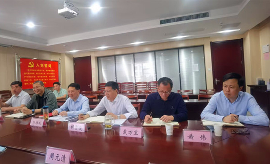 2655f981c4de3f6b.jpg 2655f981c4de3f6b.jpg