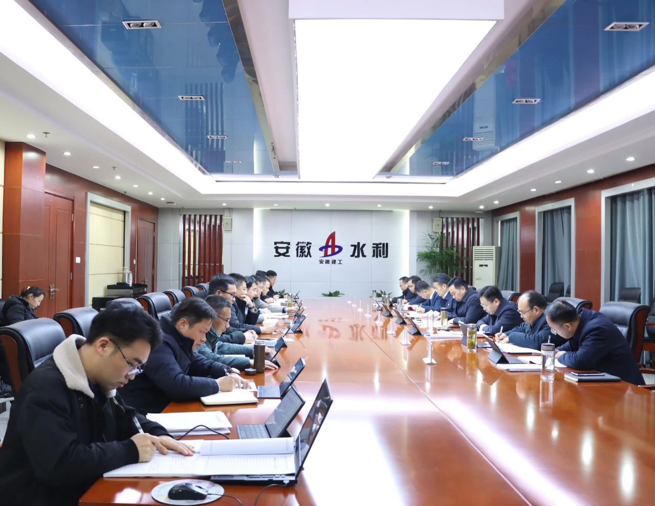 1708440281978410.jpg 新春第一會(huì ).jpg